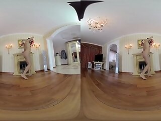 Flexy Baby Kristin Lynn Shows Flexibility & Lesbians With Mia Sanders In Palace Interiors - VRmodels